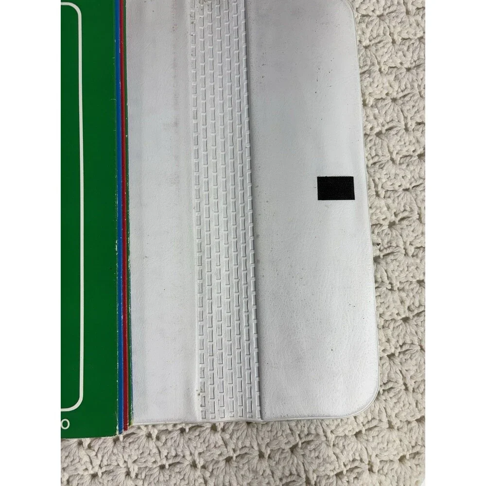 Vintage 1980's Green Mead Trapper Keeper Binder Notebook With 7 Folders and Clip